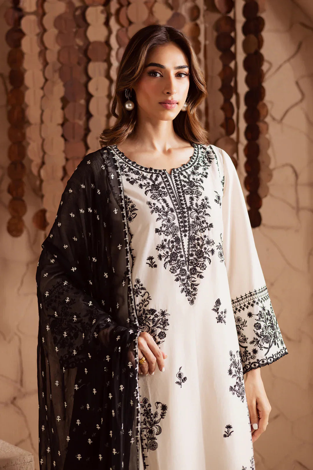 Batik Embroidered Lawn 3pc Suit